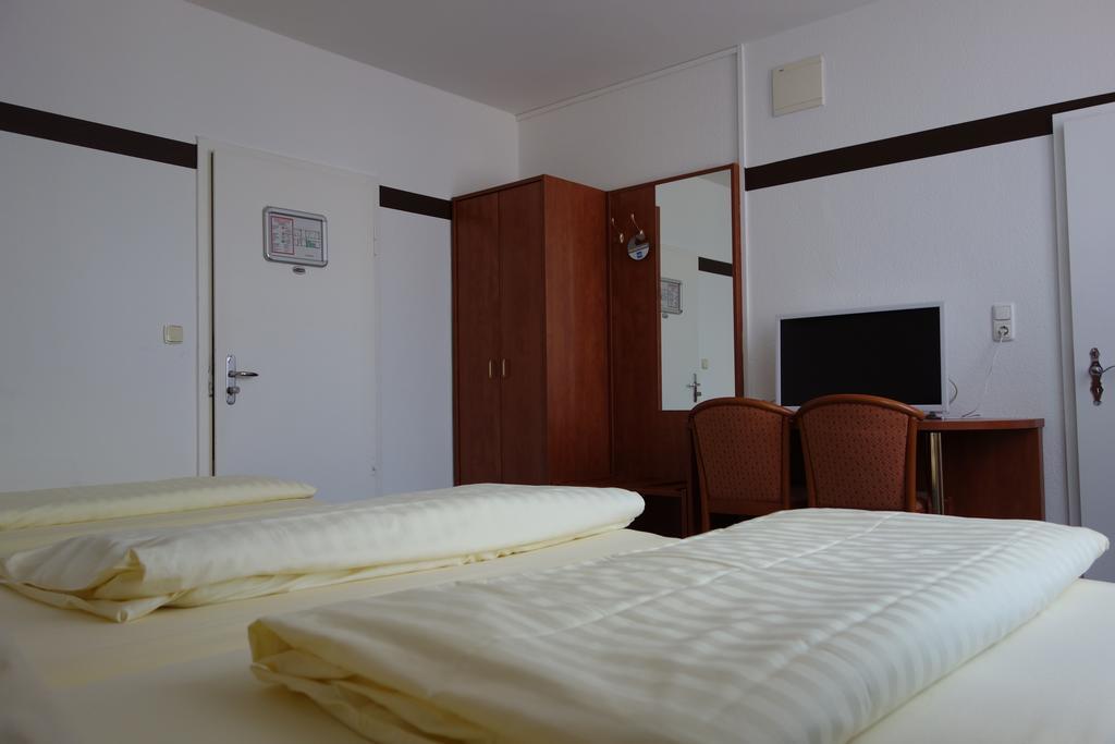 Parkhotel Friedrichstrasse Giessen Exterior foto