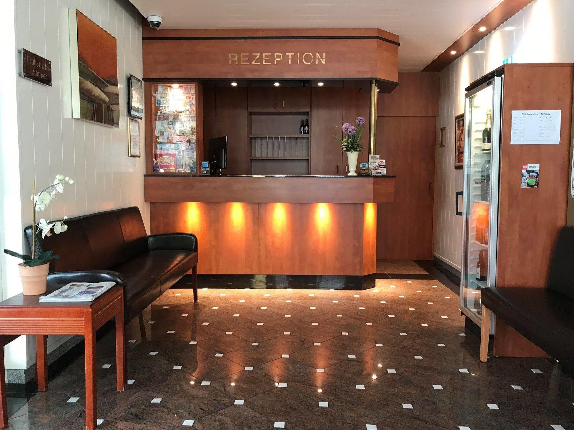 Parkhotel Friedrichstrasse Giessen Exterior foto